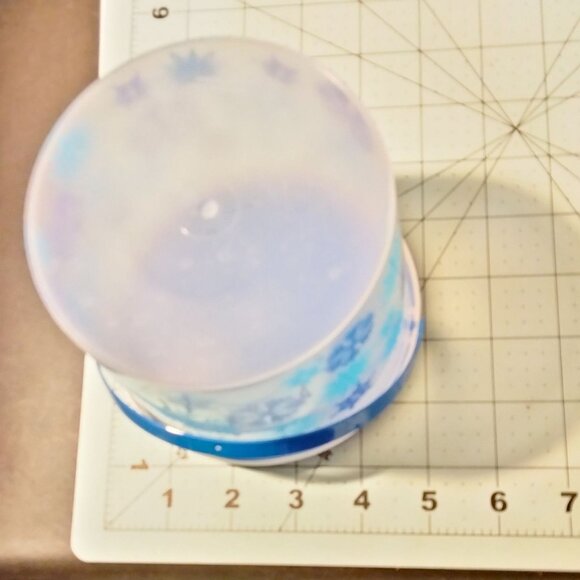 Snowflake Design Plastic Bucket Lid Handle Holiday Cookie Candy Storage Gift - Picture 3 of 5